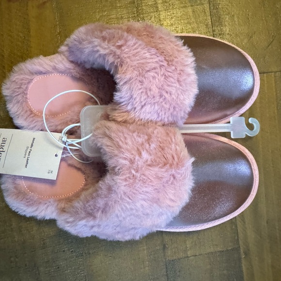 Auden Metallic Faux Leather Slippers in Pink and Brown - Picture 1 of 2